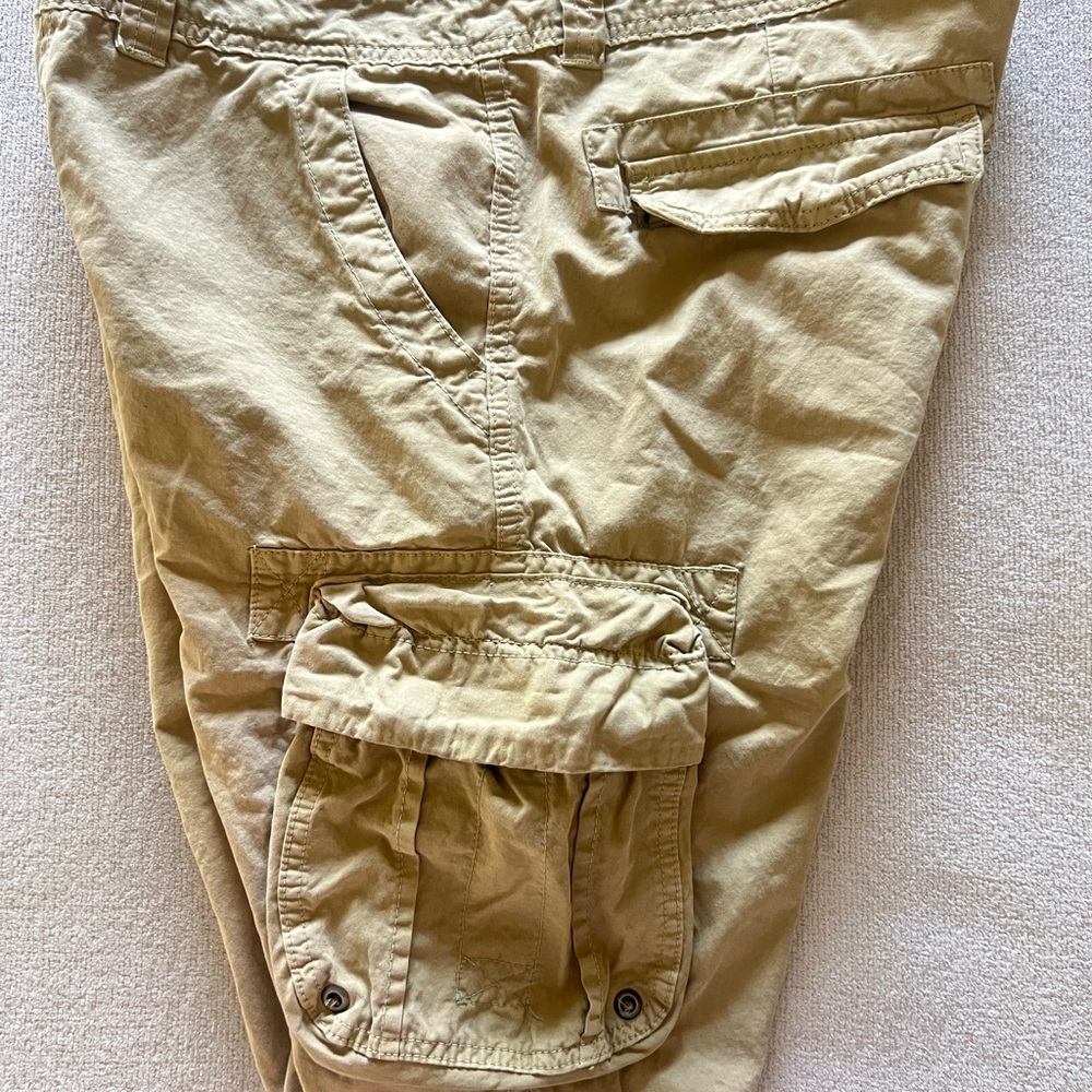 Men's Tan Cargo Shorts